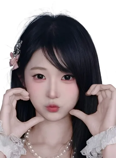 房昱含 饰 沙月儿