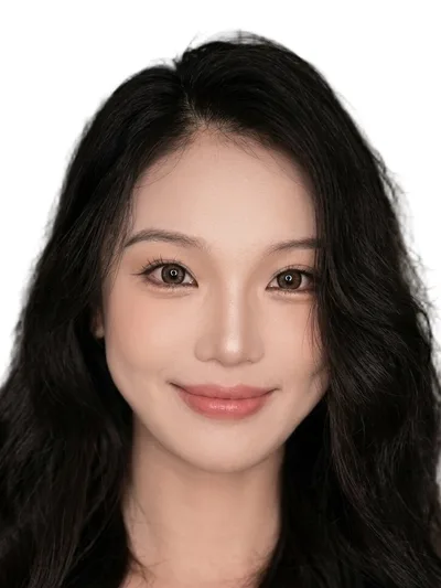 蔡昀宏 饰 Naomi