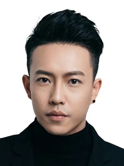 蓝骁 饰 吴队长