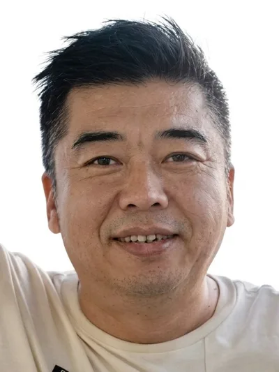 赵铁钢 饰 李公亮