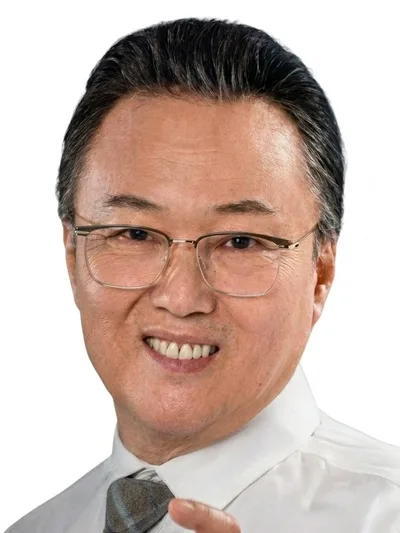 张新华 饰 孔玉书