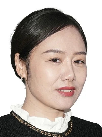 朱珂 饰 黄美莲