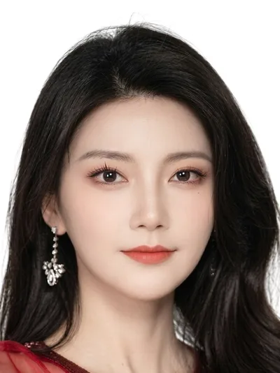 刘昕念 饰 高婷玉