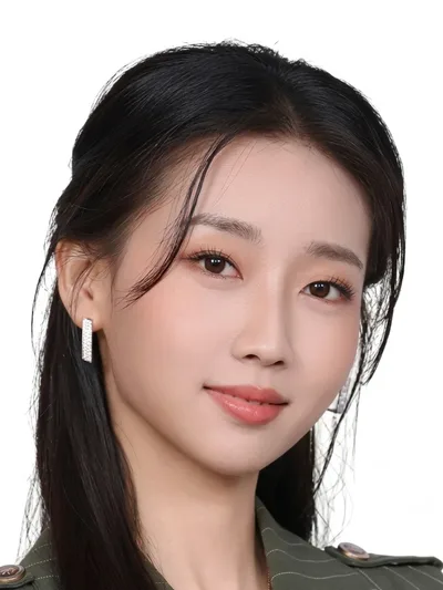 丛思涵 饰 陈晓曼