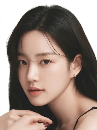 이유비 饰 봉수아