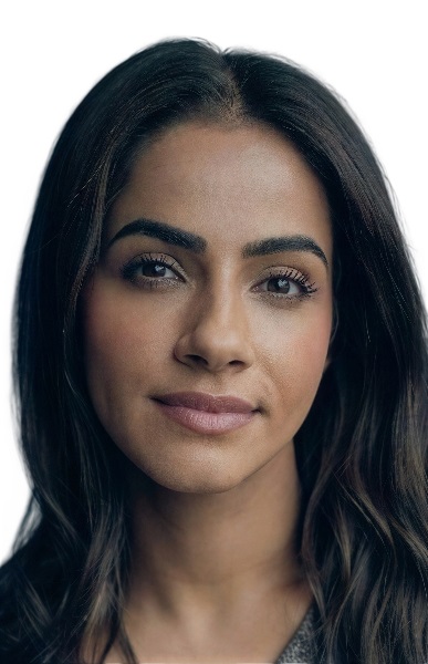 Mandip Gill 饰 Shaina
