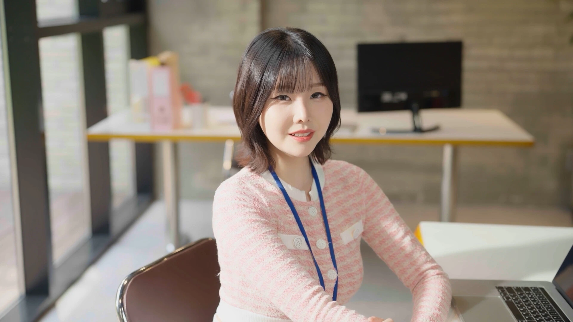 嘘,美女拍摄中 截图