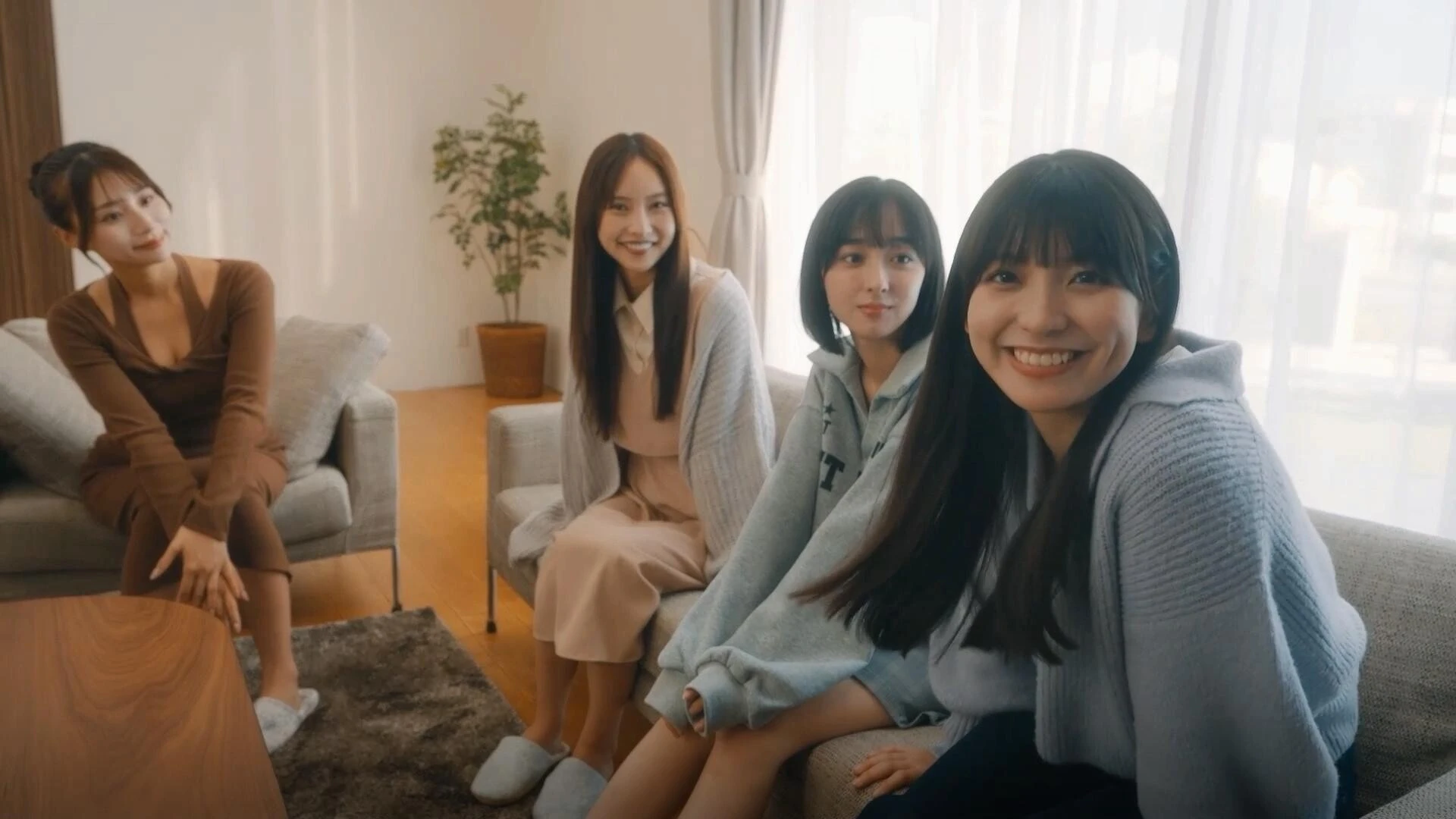 嘟嘟嘟~恋爱信号响不停,美女室友们教我如何淡定? 截图