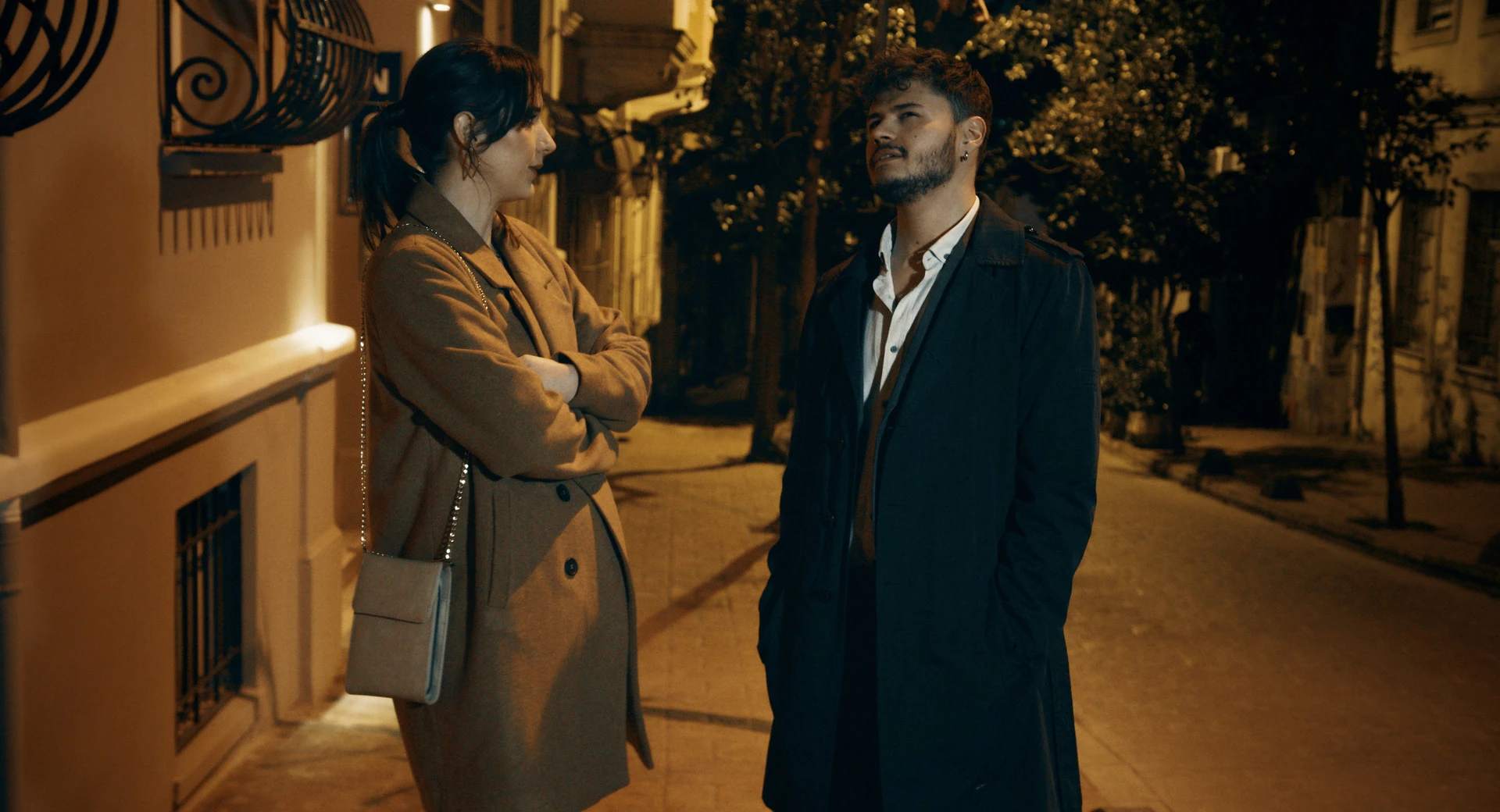 First Date : Late To Date 截图